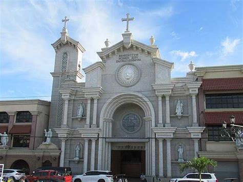 Cabanatuan Cathedral (Cabanatuan) Essential Tips and Information.
